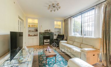 Casa en venta a pasos de plaza Julio Prado