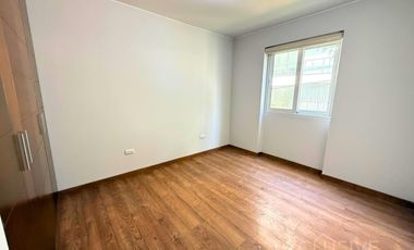 DeparDEPARTAMENTO EN 2DO PISO,VISTA A JARDINES, 03 DORMITORIOS,SAN BORJAtamento
