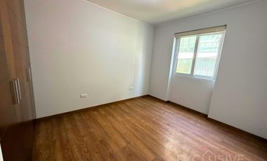 DeparDEPARTAMENTO EN 2DO PISO,VISTA A JARDINES, 03 DORMITORIOS,SAN BORJAtamento