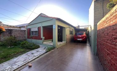 VENTA EN BLOQUE 2 CASAS EN LOTE PROPIO