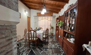 VENTA EN BLOQUE 2 CASAS EN LOTE PROPIO
