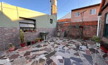 VENTA EN BLOQUE 2 CASAS EN LOTE PROPIO