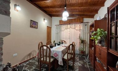 VENTA EN BLOQUE 2 CASAS EN LOTE PROPIO