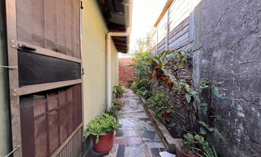 VENTA EN BLOQUE 2 CASAS EN LOTE PROPIO