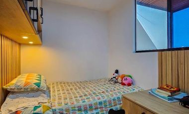 ¡Oportunidad Única! Se Vende Moderno Dúplex en San Borja – Excelente Ubicación.