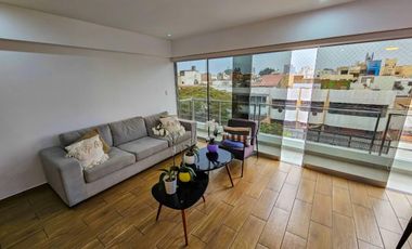 ¡Oportunidad Única! Se Vende Moderno Dúplex en San Borja – Excelente Ubicación.