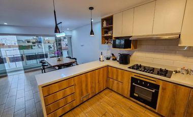 ¡Oportunidad Única! Se Vende Moderno Dúplex en San Borja – Excelente Ubicación.