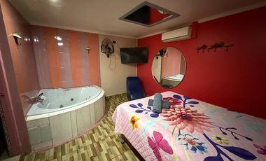 Inversión: Motel  60 Años de Trayectoria Santiago