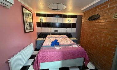 Inversión: Motel  60 Años de Trayectoria Santiago