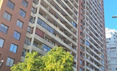 Departamento en Arriendo en Esquina Ejercito Libertador, frente Parque OHiggins