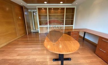 Se Arrienda Oficina - Av. Santa María/Av. El Cerro