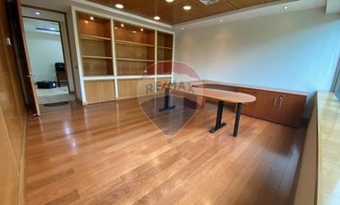 Se Arrienda Oficina - Av. Santa María/Av. El Cerro