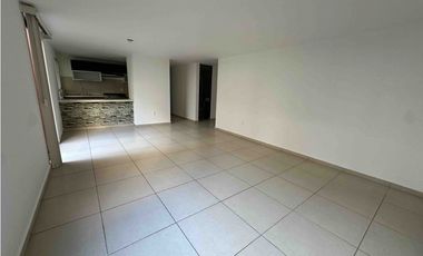 RENTA DEPARTAMENTO PLANTA BAJA PUERTA REAL QUERETARO