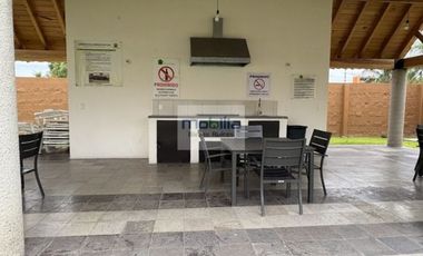 RENTA DEPARTAMENTO PLANTA BAJA PUERTA REAL QUERETARO