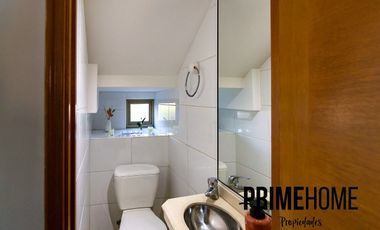 Casa en venta Reina Alta, buenos accesos, cercana a comercio, colegios Madrigal y British Royal School