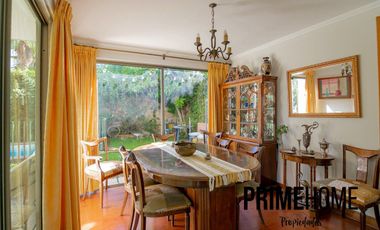 Casa en venta Reina Alta, buenos accesos, cercana a comercio, colegios Madrigal y British Royal School