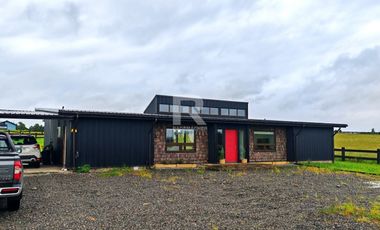 CASA  3 DORM. A SÓLO 4KM DE PUERTO VARAS.