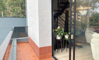 CASA EN VENTA UBICADA EN MEDELLIN EN EL SECTOR EL TESORO