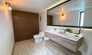 CASA EN VENTA UBICADA EN MEDELLIN EN EL SECTOR EL TESORO