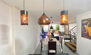 CASA EN VENTA UBICADA EN MEDELLIN EN EL SECTOR EL TESORO