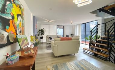 CASA EN VENTA UBICADA EN MEDELLIN EN EL SECTOR EL TESORO