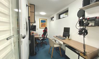 CASA EN VENTA UBICADA EN MEDELLIN EN EL SECTOR EL TESORO