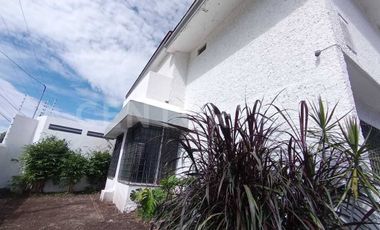 RENTA INMUEBLE PRODUCTIVO, CONSULTORIOS U OFICINAS , EN ESQUINA