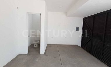 RENTA INMUEBLE PRODUCTIVO, CONSULTORIOS U OFICINAS , EN ESQUINA