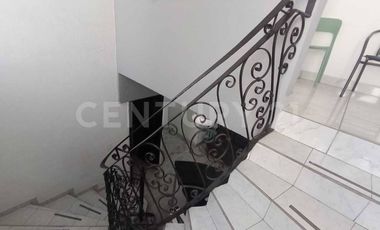 RENTA INMUEBLE PRODUCTIVO, CONSULTORIOS U OFICINAS , EN ESQUINA
