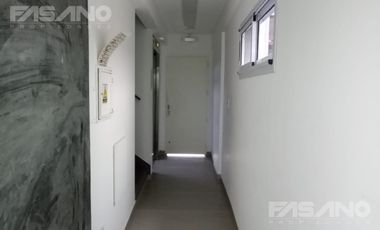 DEPARTAMENTO 2 AMB. EN VENTA - BALLESTER CENTRO