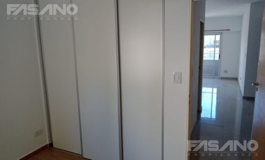 DEPARTAMENTO 2 AMB. EN VENTA - BALLESTER CENTRO