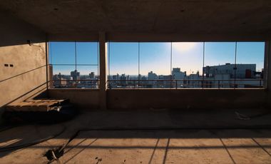Departamento Duplex 3 Ambientes con Balcón en Venta – San Martín