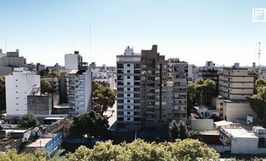 Departamento Duplex 3 Ambientes con Balcón en Venta – San Martín