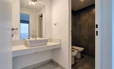 Departamento de categoria de 2 ambientes en Lanús Este