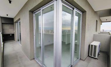Departamento de categoria de 2 ambientes en Lanús Este