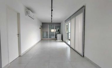 Departamento de categoria de 2 ambientes en Lanús Este