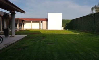 Se vende oficina con bodega y terraza en Tesitan Zapopan
