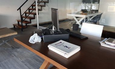 Se vende oficina con bodega y terraza en Tesitan Zapopan