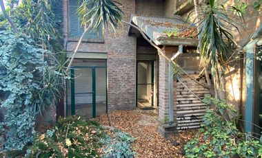 Casa de 5 Amb con Pileta en Don Bosco -Estilo Patagónico!! TU PROXIMA CASA