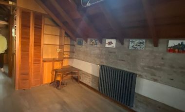 Casa de 5 Amb con Pileta en Don Bosco -Estilo Patagónico!! TU PROXIMA CASA