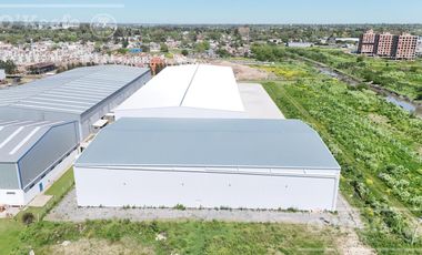GALPON EN ALQUILER A ESTRENAR 2320 M2 - POLO MADERERO HUDSON