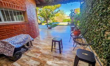 VENTA | PERMUTA - Casa 3 dormitorios, patio y pileta - Barrio Alvear, Rosario.