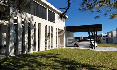 Casa Venta Canning Terralagos 5 Ambientes A La Laguna