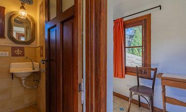 Estancia del año 1830 refaccionada con 42 hectáreas a 50km del mar