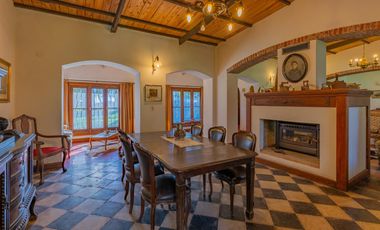 Estancia del año 1830 refaccionada con 42 hectáreas a 50km del mar