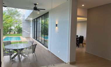 Casa Amueblada en Renta en Privada Olivia 26, Conkal