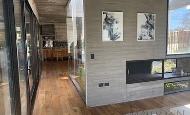 Excelente Casa 3 Dormitorios en Pilará  en Alquiler Temporada de Polo Barrio La Berlina