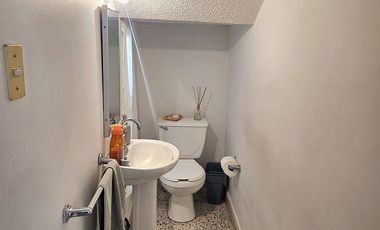 CASA EN VENTA EN ALBORADA