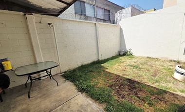 CASA EN VENTA EN ALBORADA