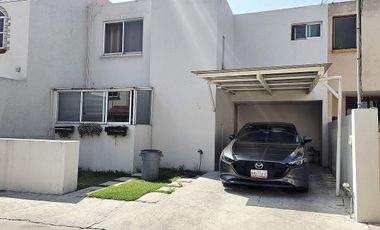 CASA EN VENTA EN ALBORADA